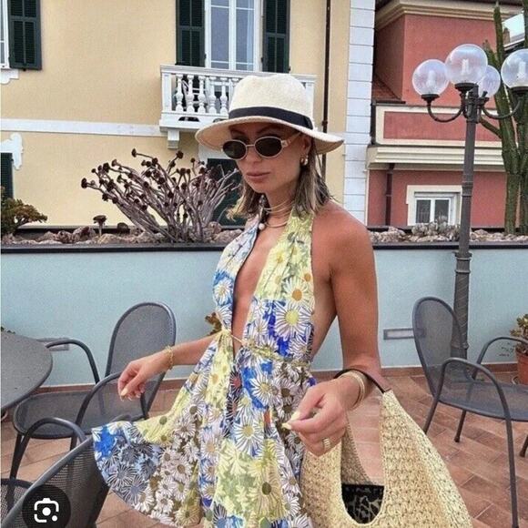 Zara Floral Halter Dress  Size Medium NWT - Picture 2 of 9